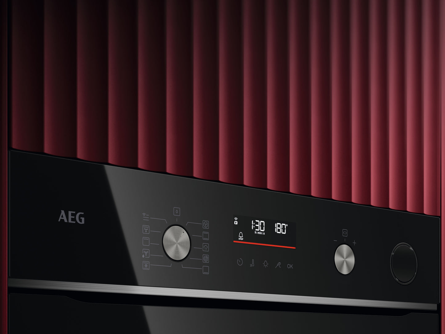 AEG GR6PB52FSB 59.6cm Built In Electric Single Oven - Gloss Black with Steel Trim