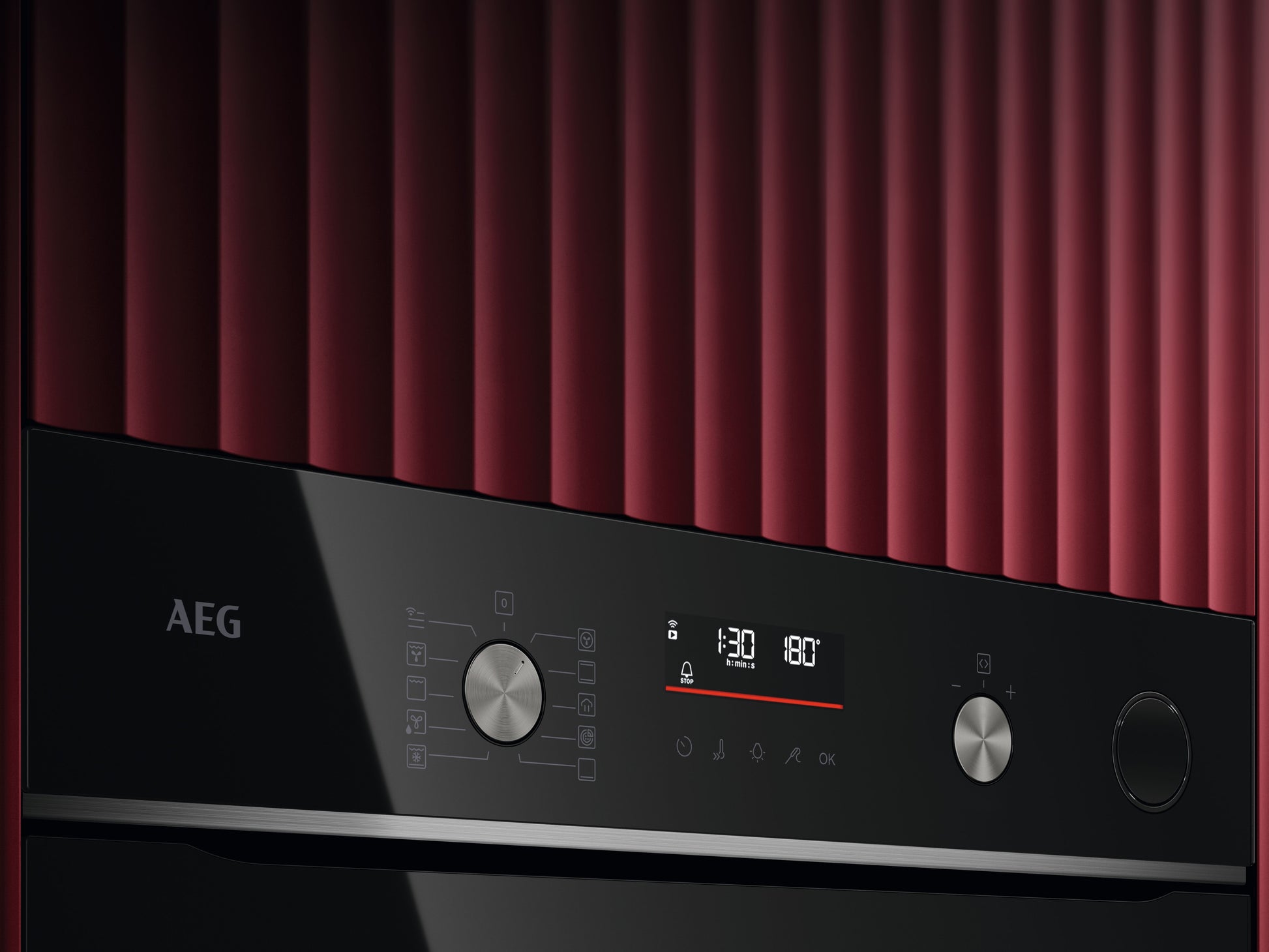 AEG GR6PB52FSB 59.6cm Built In Electric Single Oven - Gloss Black with Steel Trim