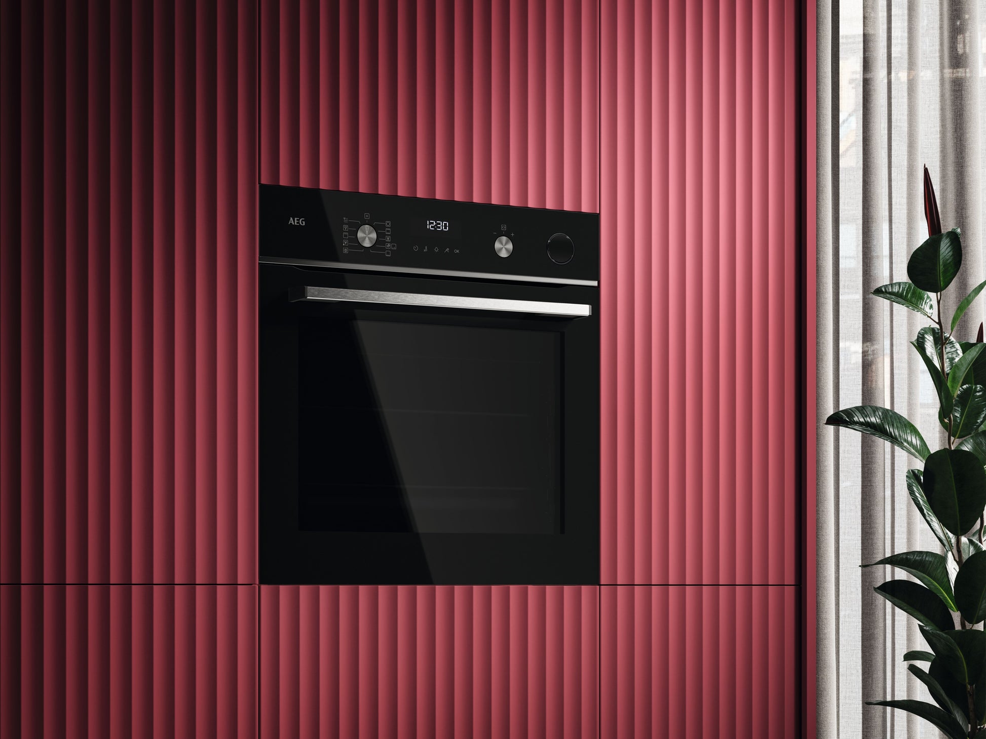 AEG GR6PB52FSB 59.6cm Built In Electric Single Oven - Gloss Black with Steel Trim