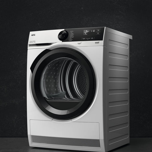 AEG TR728CT4B 8kg Heat Pump Tumble Dryer - White