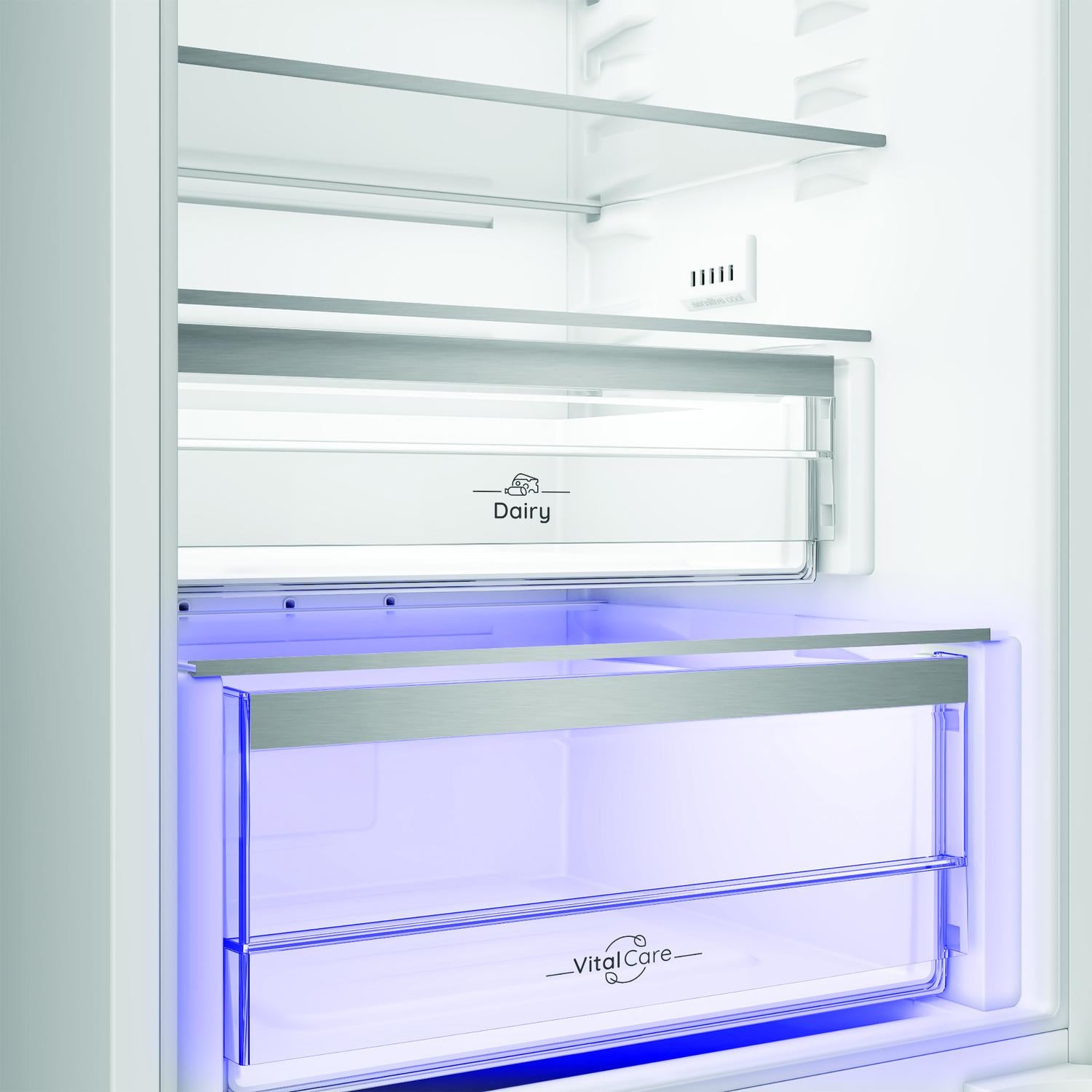 Hotpoint HPK25292B4UK 54cm 70/30 Integrated Fridge Freezer - White