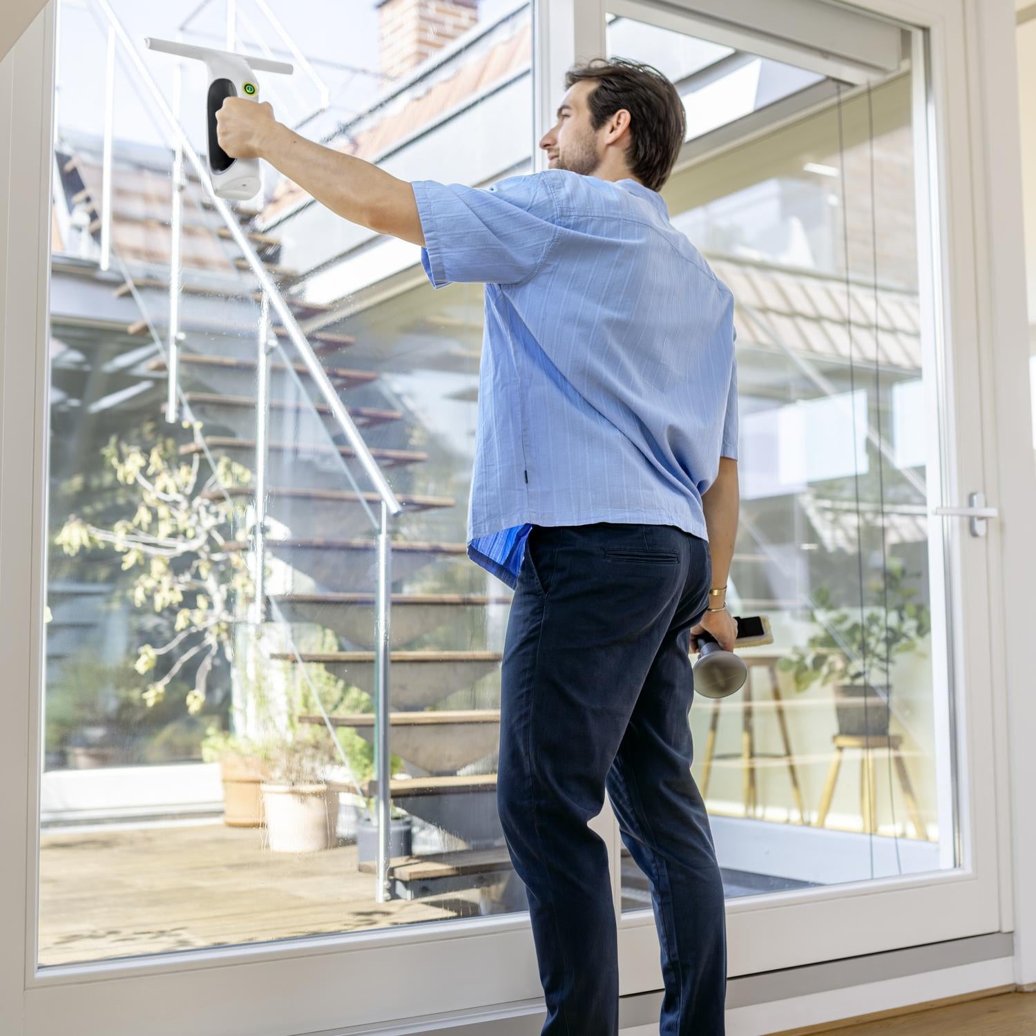 Kärcher WV2 Universal Care Window Vac - White