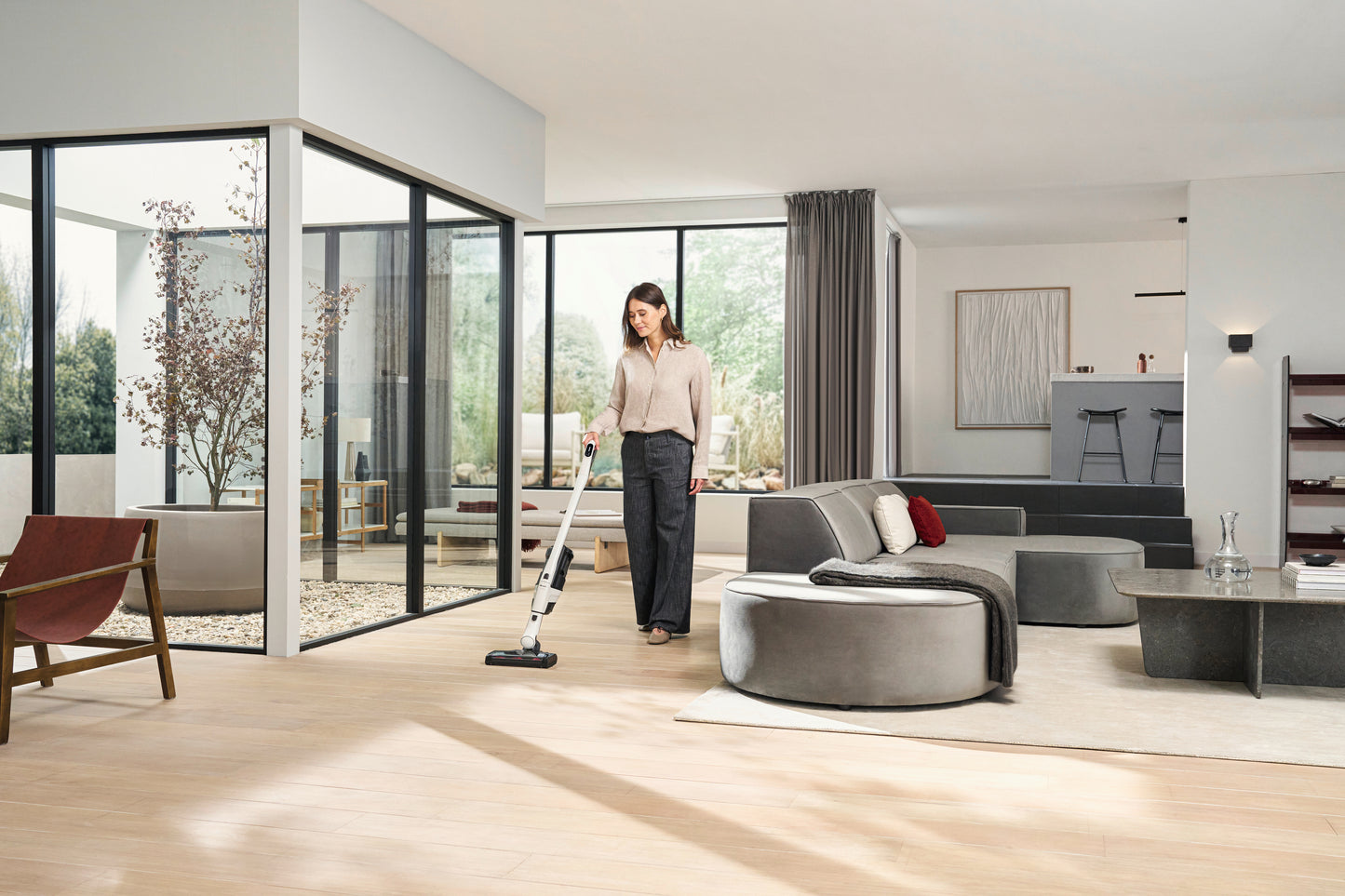 Miele Triflex HX3 Vacuum - Brilliant White