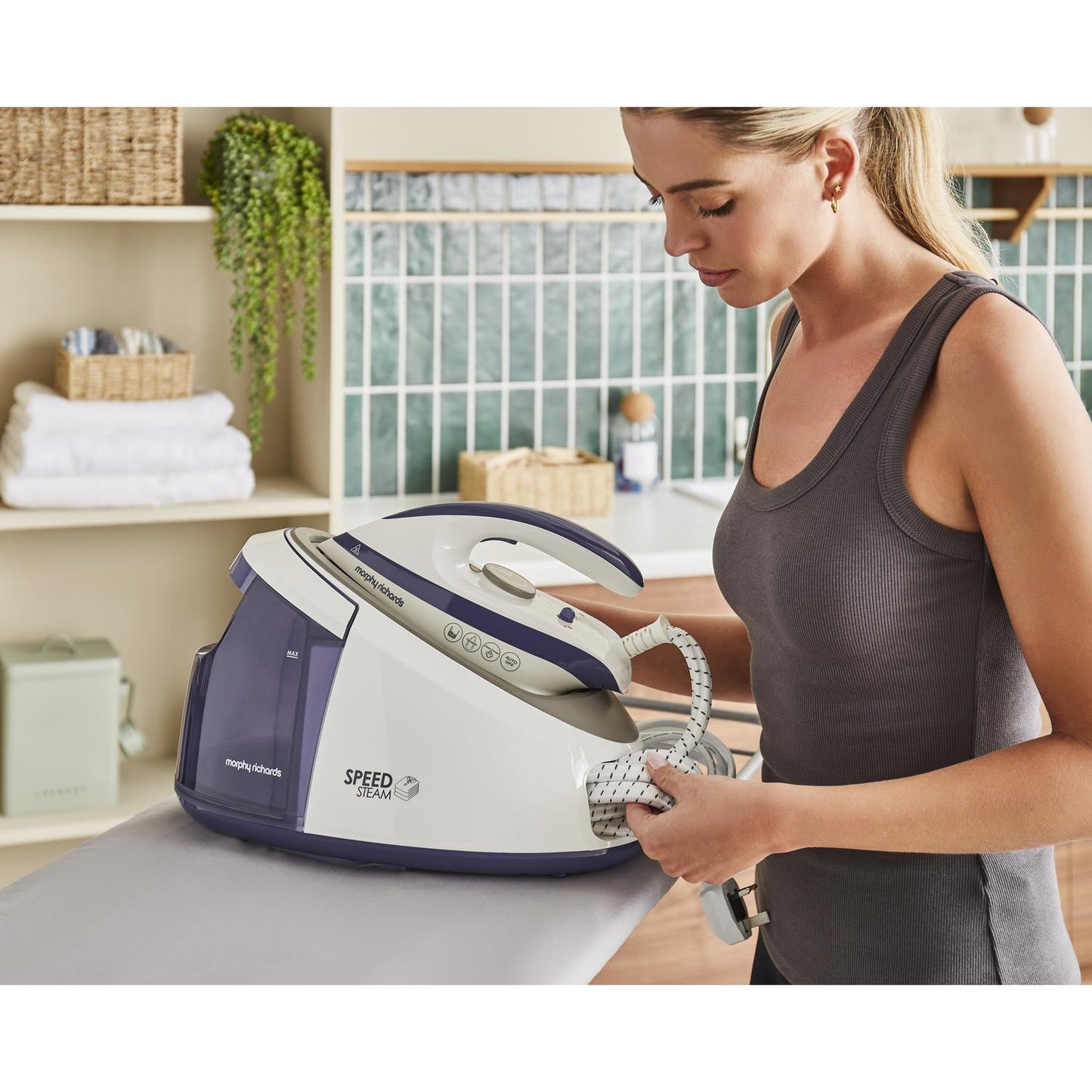Morphy Richards 333202 Speed Steam 3000W Steam Generator - Purple