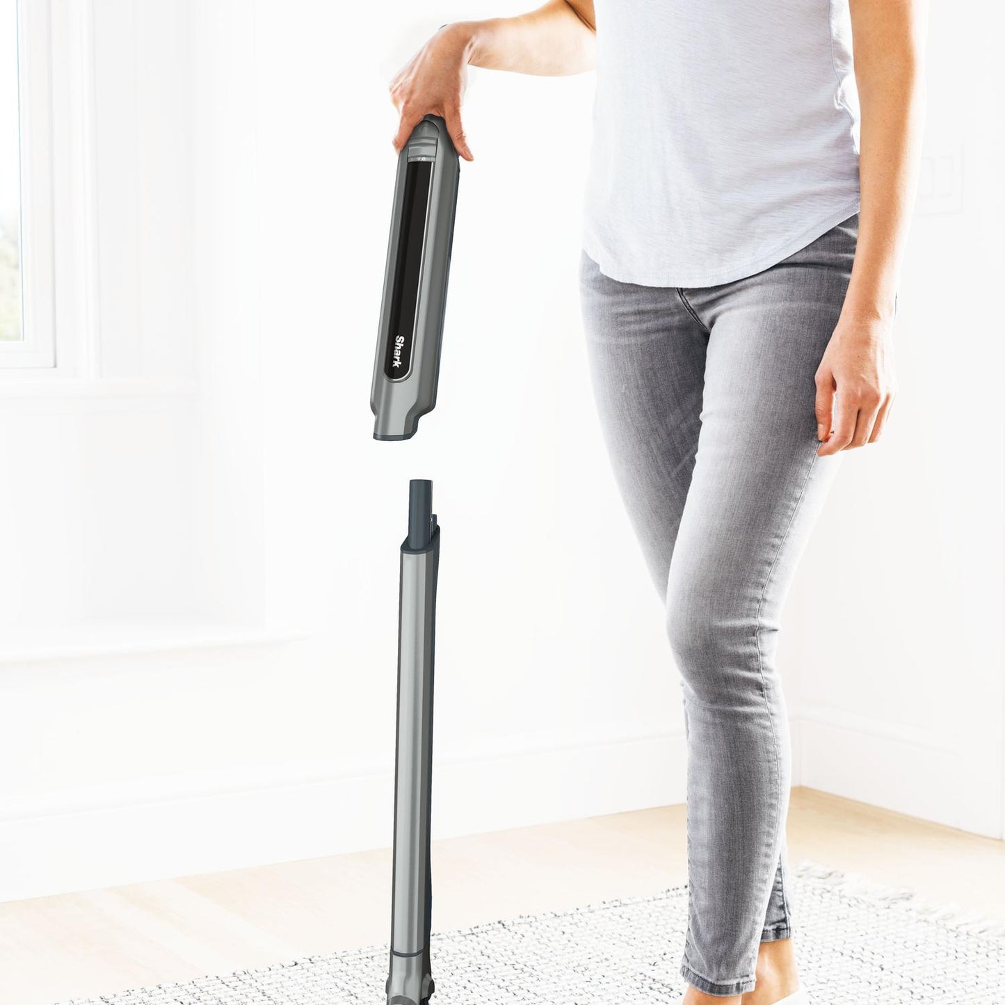 Shark WV361UK Cordless Vacuum Cleaner with Anti Hair Wrap Technology - Run Time 16 Mintues - Steel Grey