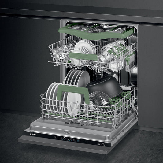Smeg DIL331C Integrated Dishwasher - 13 Place Settings